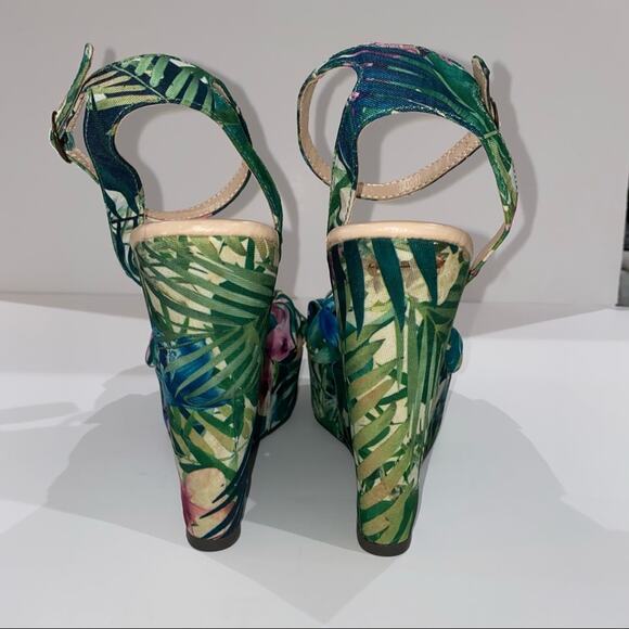 Mojo Moxy Dolce Espadrille tropical wedge heel 9 Hawaiian print - Picture 4 of 6